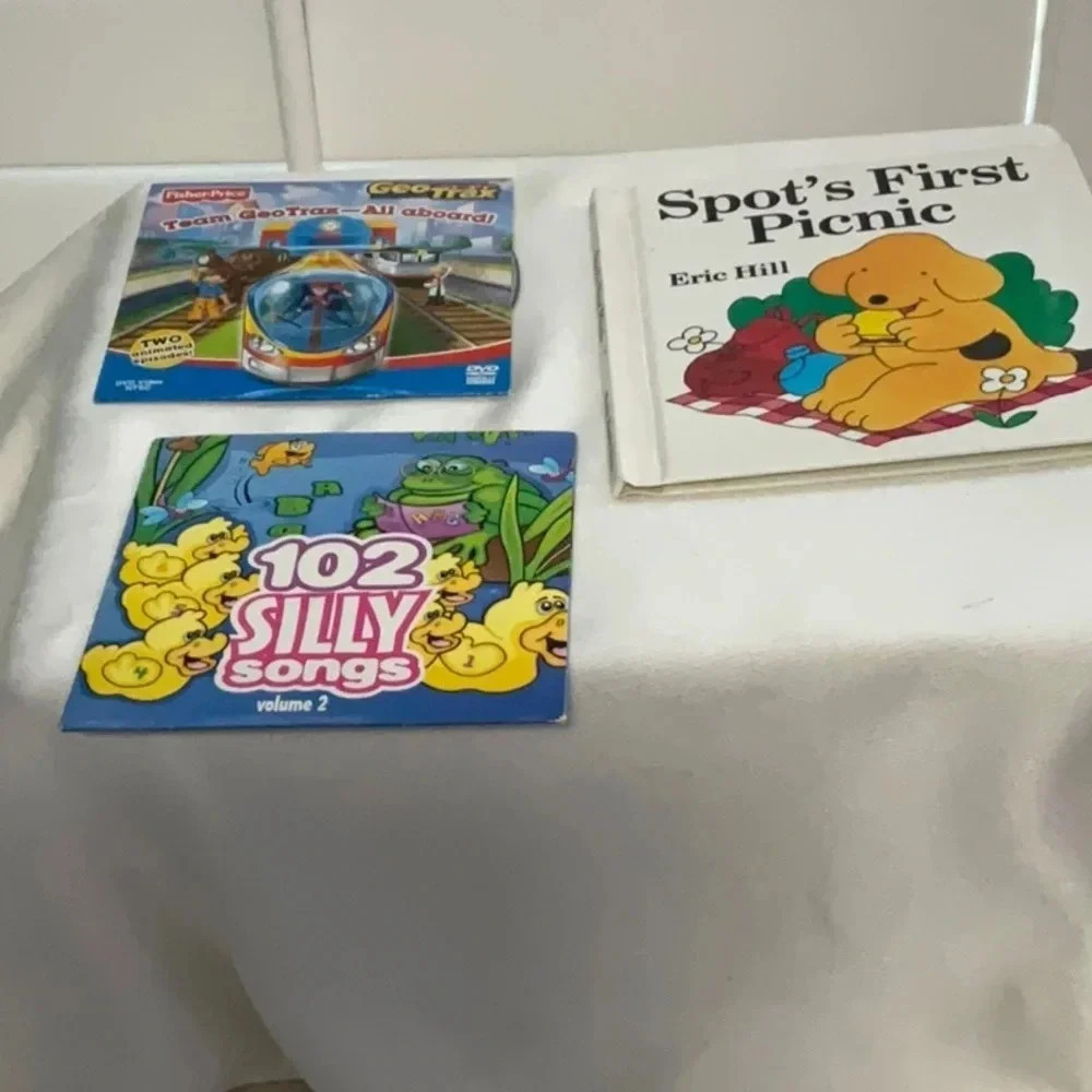 Kids CDS AND books